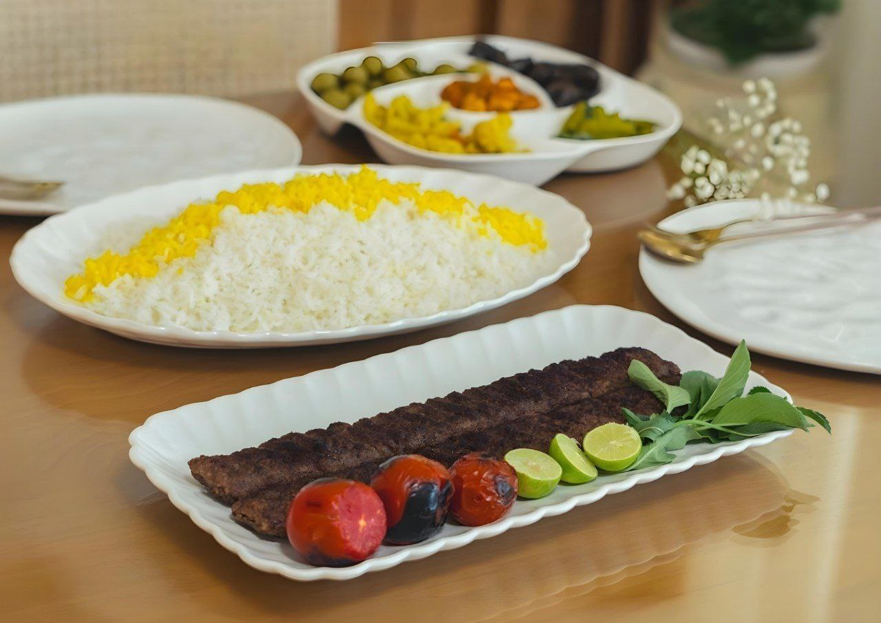 دیس پلو لوکس